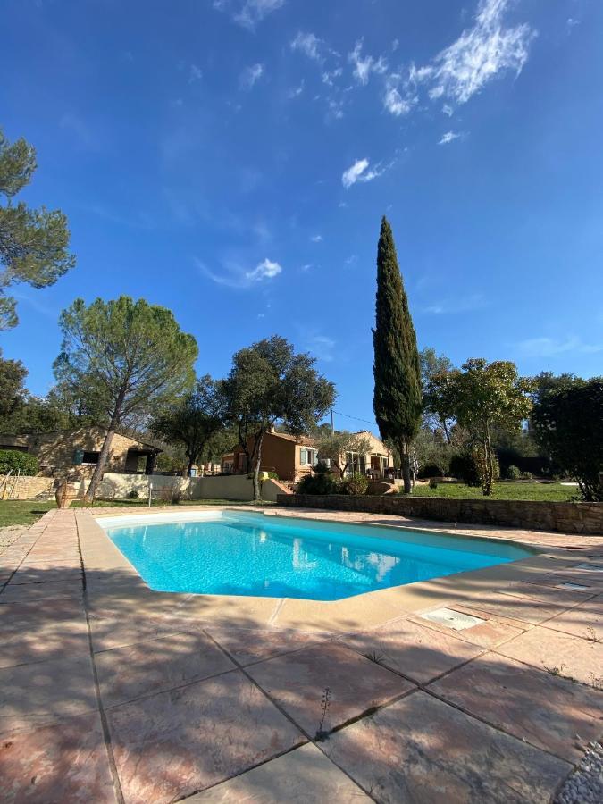 Comorebi Provence Entrecasteaux Luaran gambar